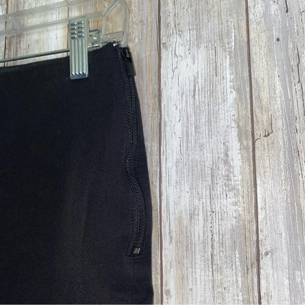 White House Black Market Black Pull On Skinny Crop Pants - Picture 6 of 7